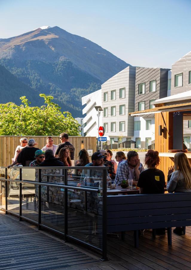 Ramada By Wyndham Queenstown Central Dış mekan fotoğraf