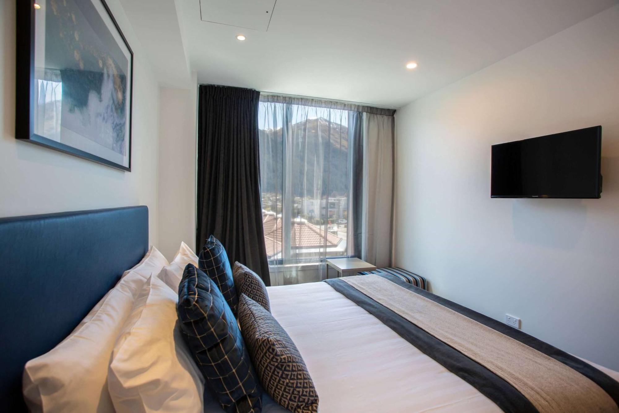 Ramada By Wyndham Queenstown Central Dış mekan fotoğraf