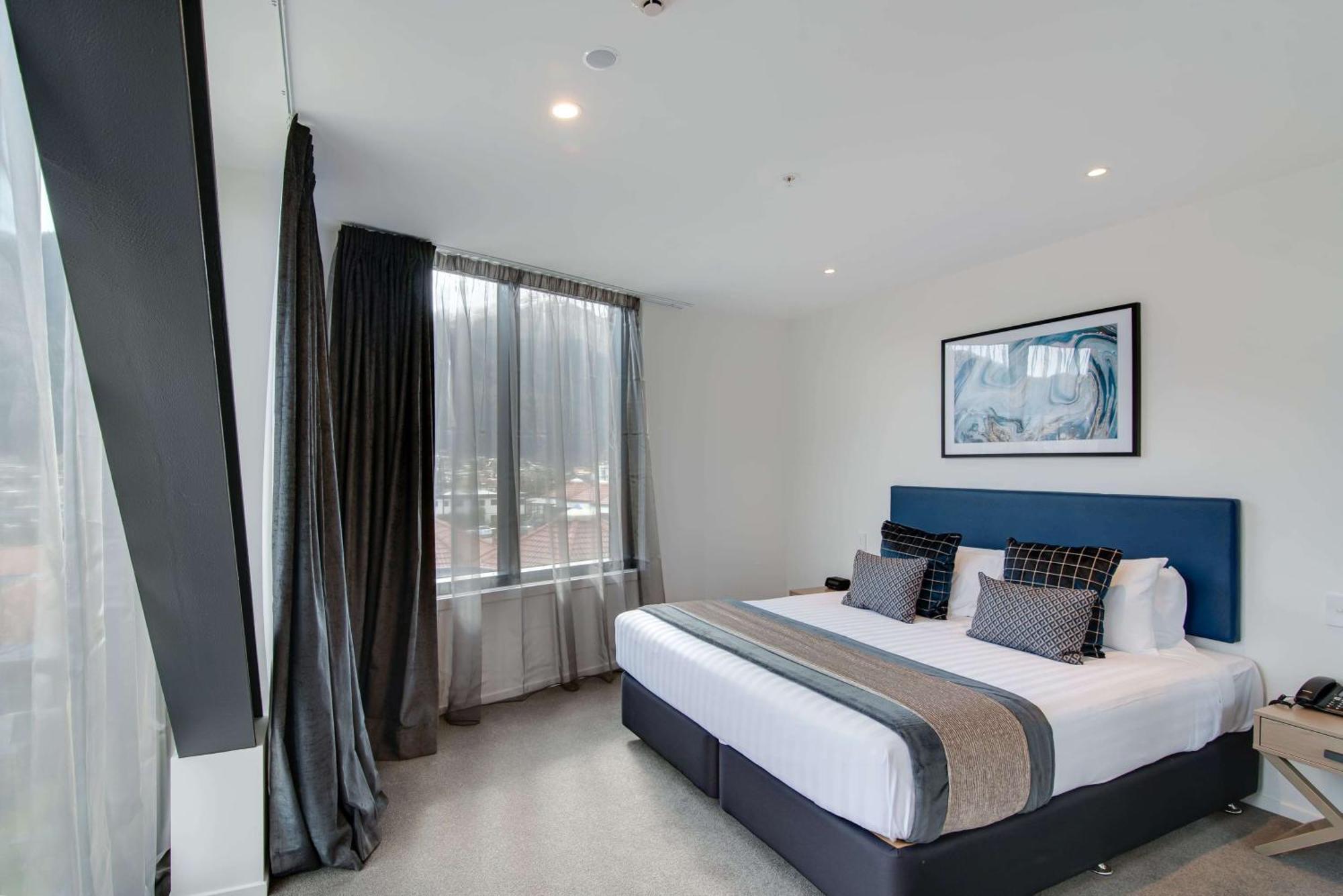 Ramada By Wyndham Queenstown Central Dış mekan fotoğraf