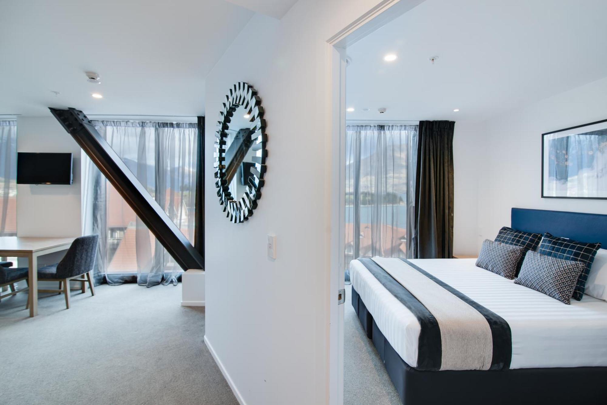 Ramada By Wyndham Queenstown Central Dış mekan fotoğraf